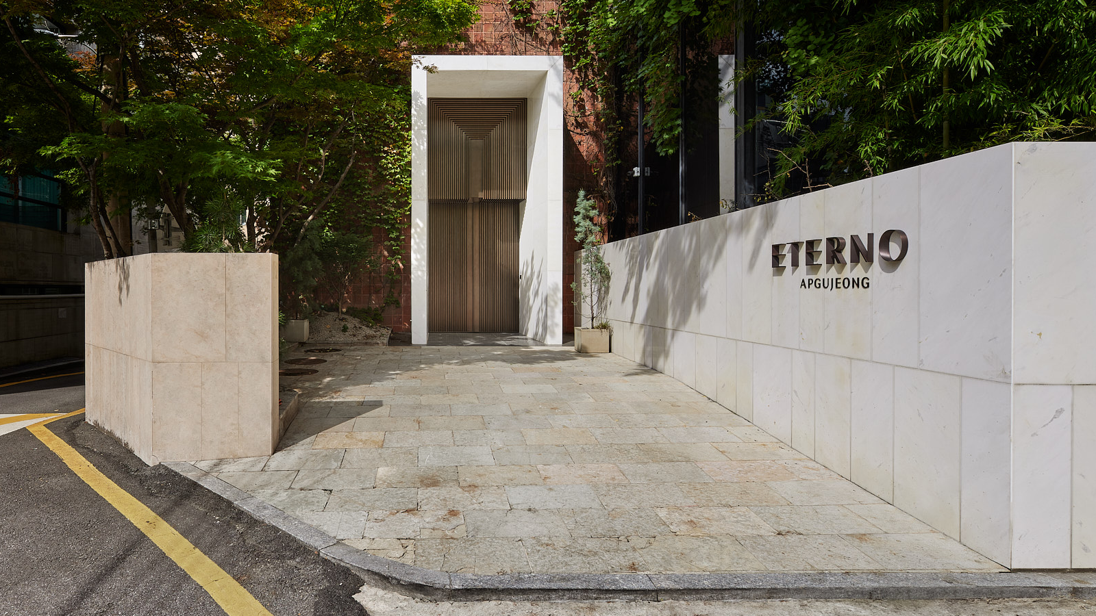 ETERNO Memorial_Exhibition